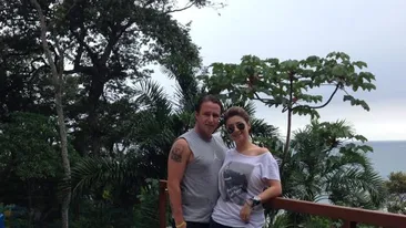 Ploaia si furtunile le-a cam stricat planurile de vacanta lui Reghe si Prodancai! S-ar intoarce sa faca Revelionul in tara