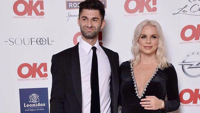 JOJO, imagini emoţionante alături de PAUL IPATE şi micuţa ZORA, la două luni de când a devenit mămică!