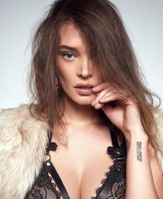Andra Mirona Axentoi, unul dintre cele mai apreciate modele de la noi din țară