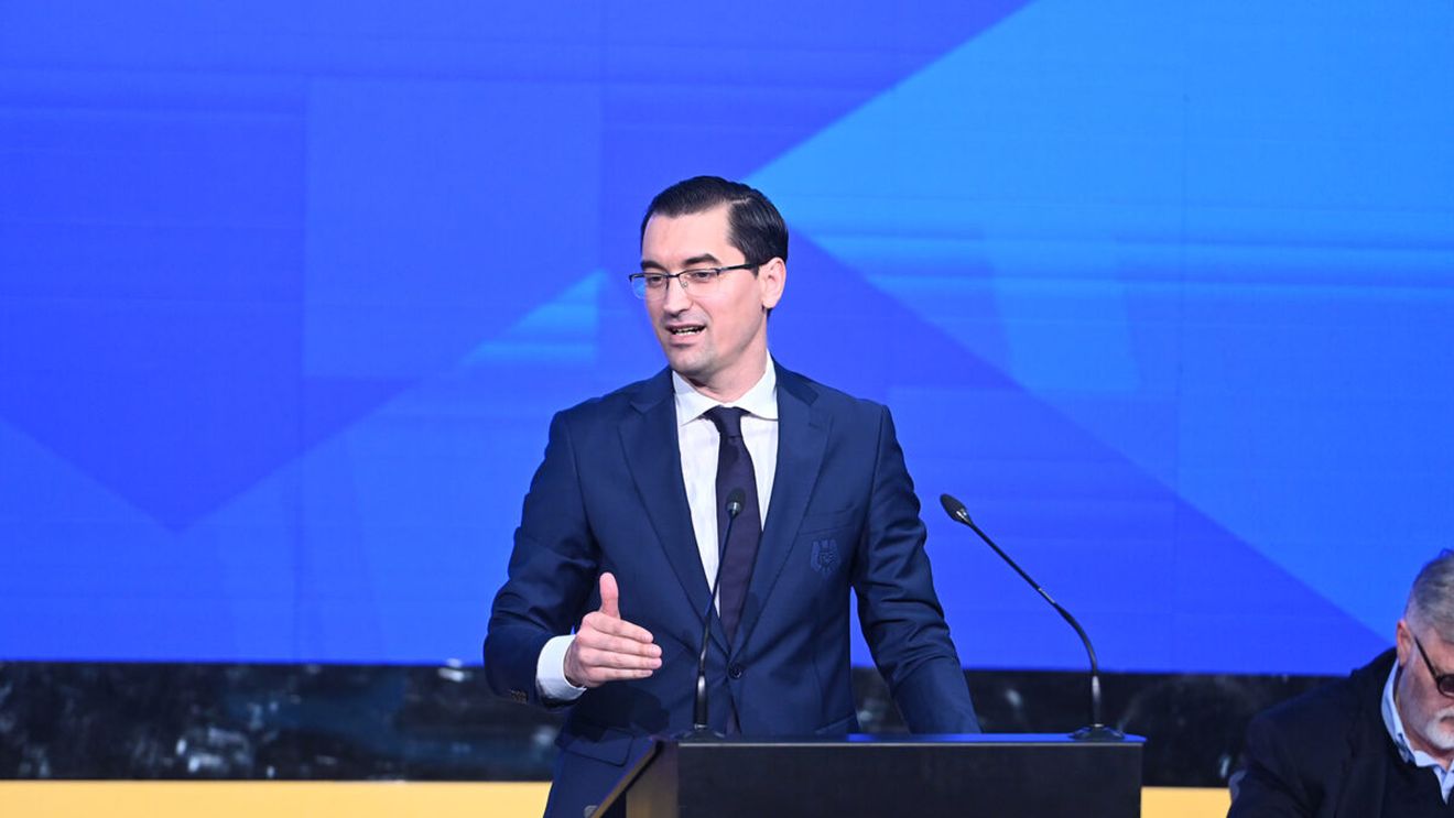 Ce avere are Răzvan Burleanu, președintele FRF. A fost obligat să o declare, are și salariu din străinătate