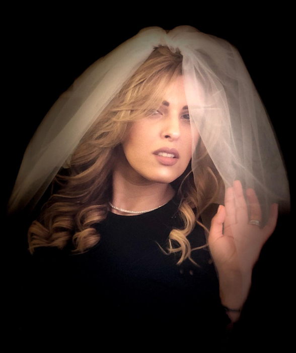 Diana Bișinicu ar fi divorțat în mare secret! Cântăreața a devenit soția lui Cătălin Andrieş în urmă cu aproape 9 ani, iar Gabriela Cristea și Marcel Toader le-au fost nași
