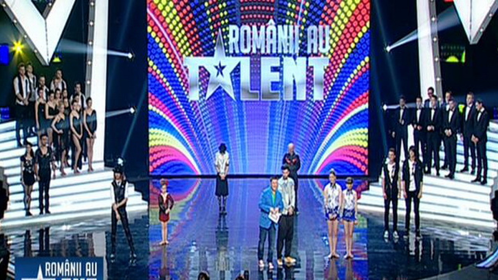 Publicul a votat, iar juriul a avut ultimul cuvant! Ei sunt ultimii trei concurenti calificati in FINALA “Romanii au talent”