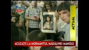 Tatal Madalinei Manole crede ca artista nu a lasat niciun mesaj de adio! Petru Mircea filma de acasa, iar Madalina era la Botosani