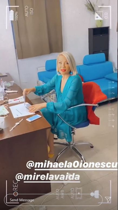Cosmina Adam este noua asistentă de la Acces Direct! Cu ce s-a ocupat înainte să o înlocuiască pe Emily Burghelea care și-a dat demisia la TV
