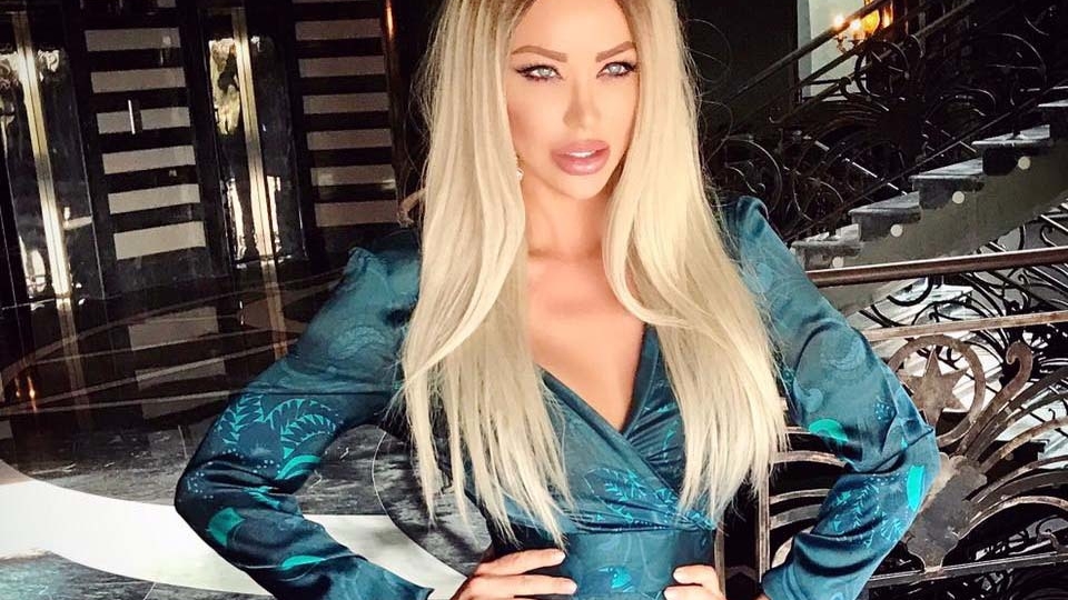 BIANCA DRĂGUŞANU i-a făcut o vizită medicului ei estetician. Ce a anunţat pe toată lumea chiar din cabinet