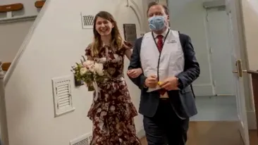 Imagini bulversante de la prima nuntă realizată în plină pandemie. Câți invitați au avut