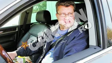 A intrat in intersectie la culoarea rosie a semaforului! Nicu Vlad a bagat in spital o femeie