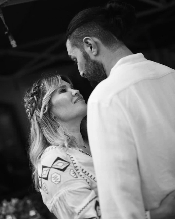 Smiley a dat lovitura! Câți bani primește pentru un singur concert în noaptea de Revelion