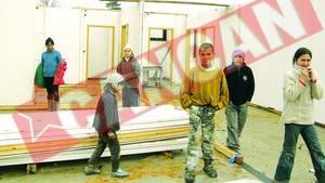 Baraci NATO pentru localnicii din Sacele