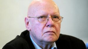 Doliu în România! A murit fostul ministru al Culturii, academicianul Răzvan Theodorescu