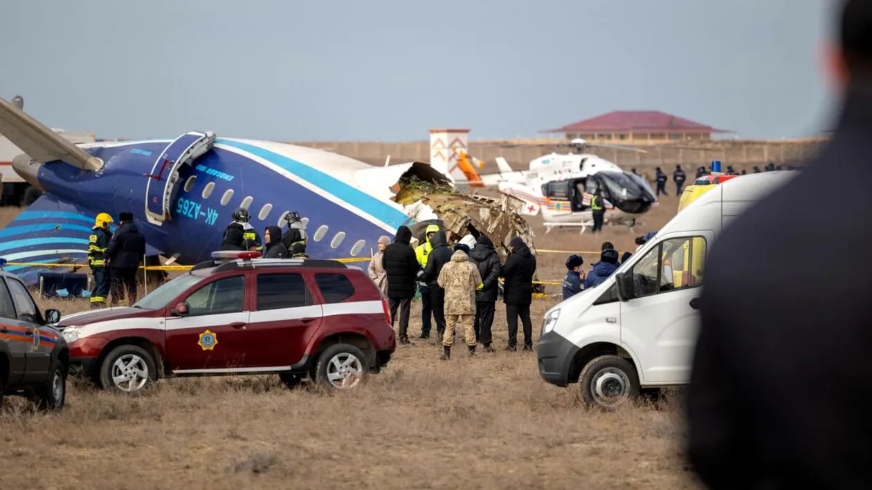 Tragedie aviatică de Crăciun! Care au fost ultimele mesaje ale pilotului, înainte de prăbușirea avionului în Kazahstan