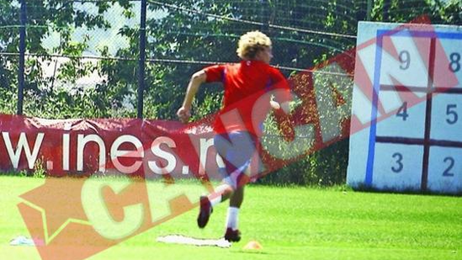 Mirel Radoi s-a dus la antrenament plin de bandaje