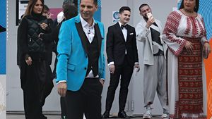 Dan Negru a adunat sub ”bagheta” sa toate vedetele României! Cum s-au prezentat Gheorghe Zamfir, Alex Velea, Dorian Popa sau Anca Țurcașiu