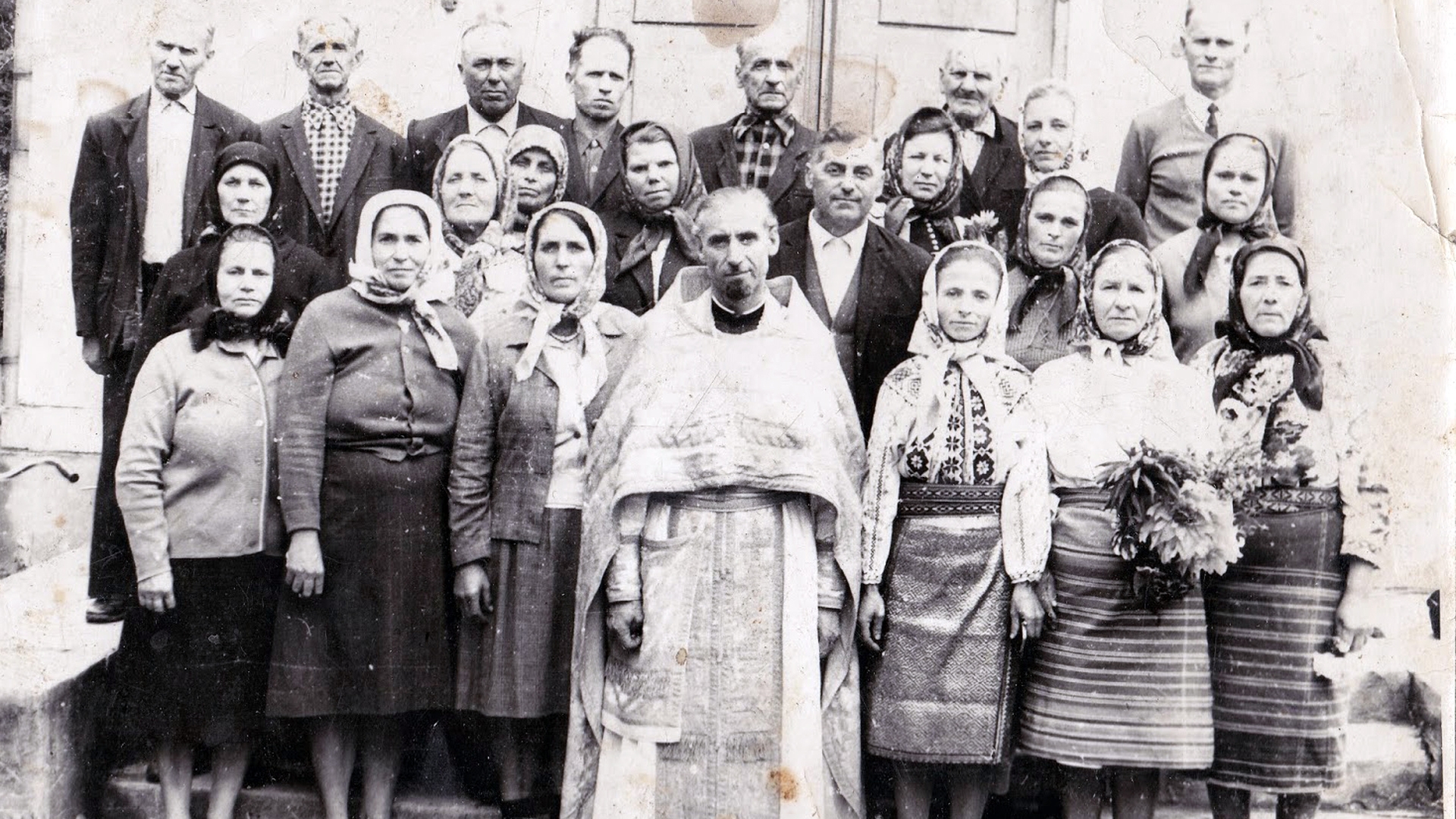 A devenit viral pe net! Invataturile unui preot despre femei, de acum 300 de ani. "Daca are acasa o durduita mornaitoare"...