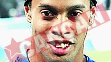 Ronaldinho, la un pas de AC Milan