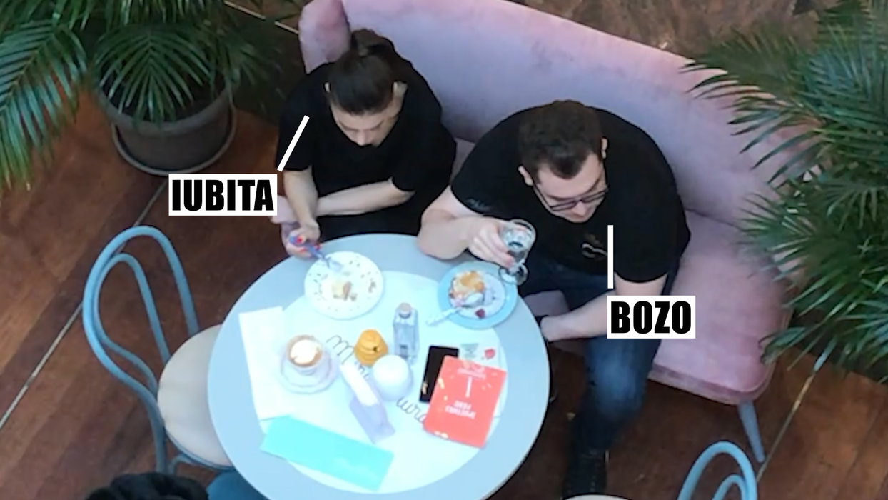 Bozo și iubita, la o prăjitură