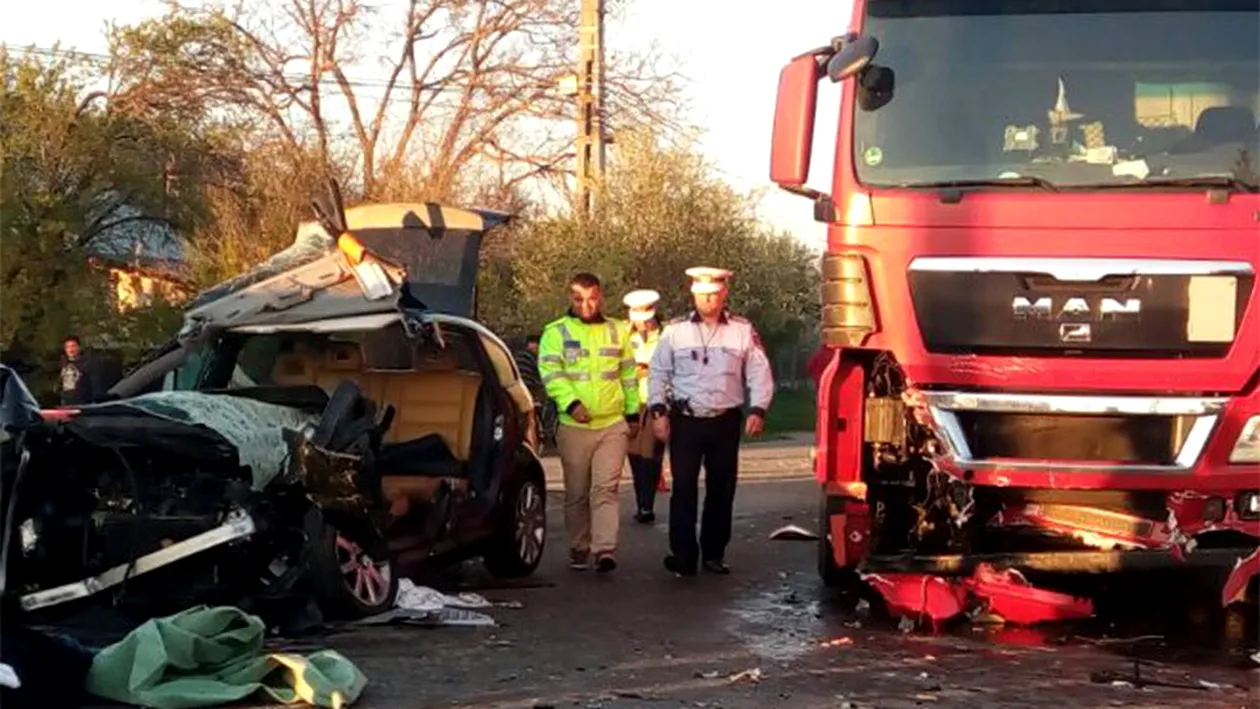 Accident grav pe DN65. A fost activat plan roşu de intervenţie