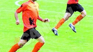 Ce nedreptate i-au facut nemtenii unuia dintre cei mai buni fotbalisti ai lor! L-au schimbat pe Chiacupentru ca l-au banuit de blat!