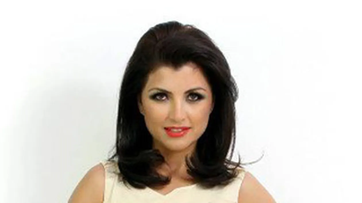 Claudia Ghitulescu, nasa de profesie! Frumoasa cantareata de muzica etno are pana acum 15 fini!