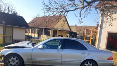 Prețul cerut de ANAF pentru „epava” unui Mercedes-Benz S350 din 2003