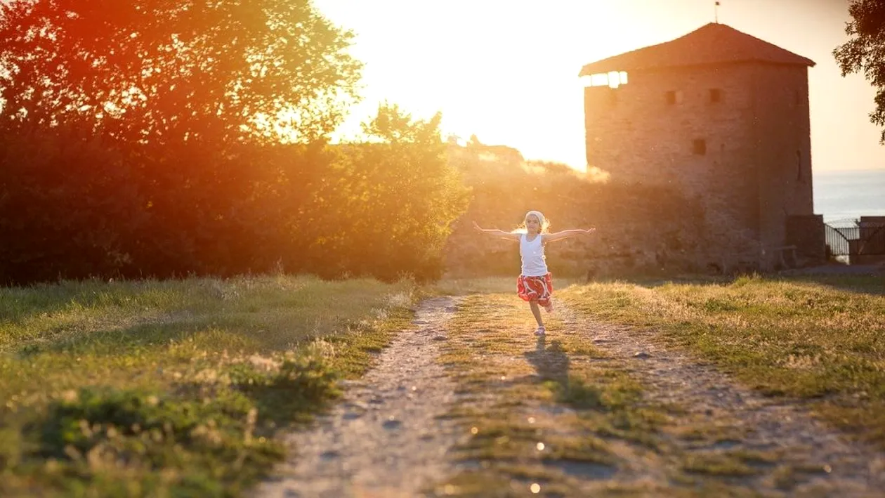 Gestul emoționant făcut de o adolescentă din Iași pentru 30 de copii: „Da, este adevărat şi am făcut-o cu toată inima”