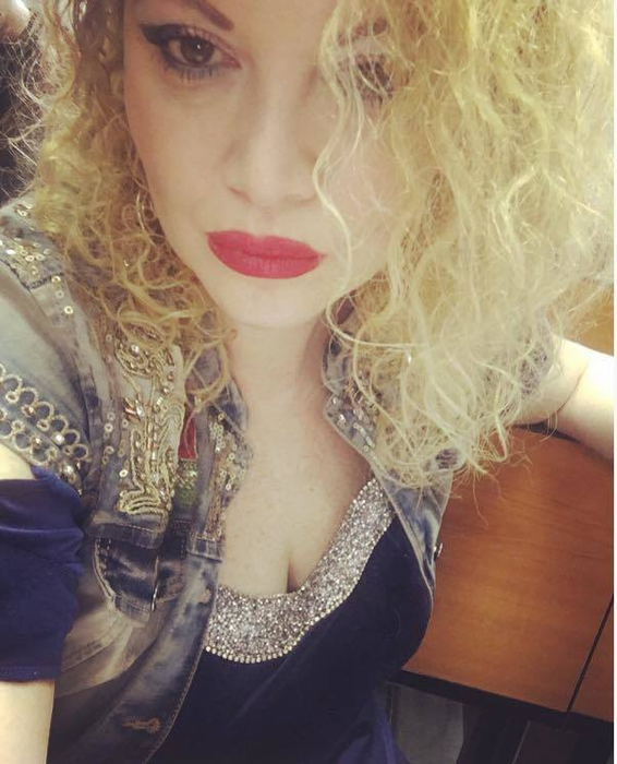 Oana Lis a primit oferte de nerefuzat, după ce a anunţat că vrea să îşi facă inseminare: „Pe cale naturală…”