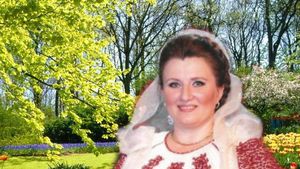 Cea mai curajoasă "populăroasă"! Corina Dragomir, salt cu paraşuta şi parapanta. Uite ce comori ascunde în şifonier