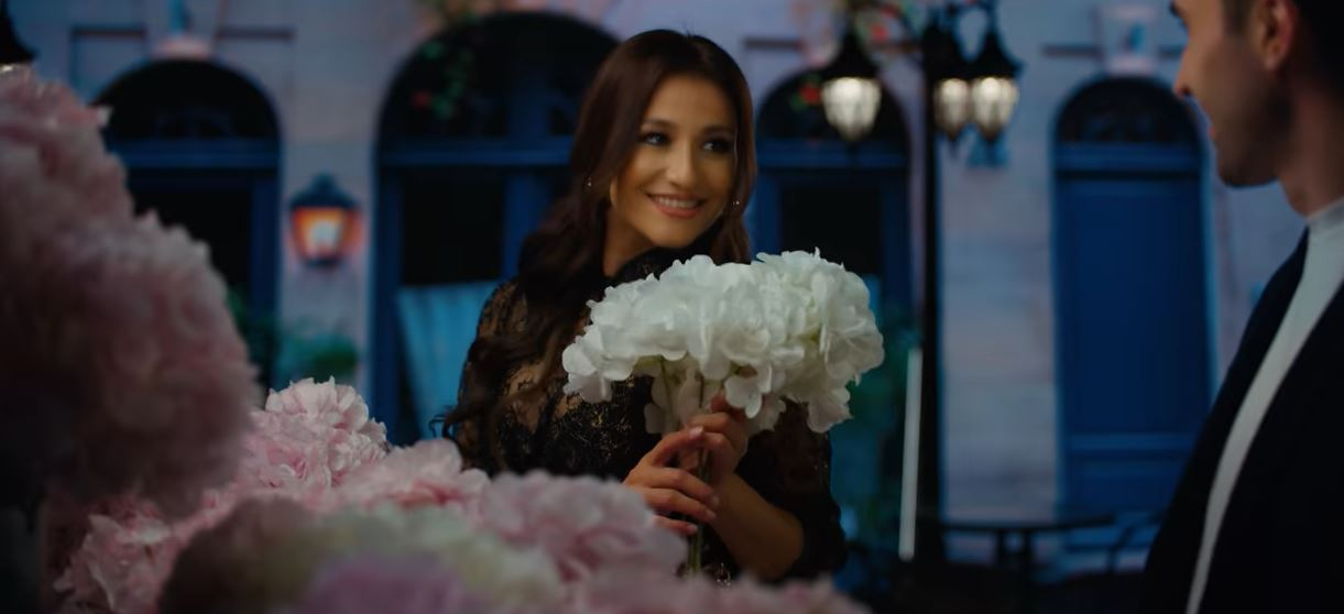 Claudia Pătrășcanu și-a lansat noua melodie, iar versurile par că vorbesc despre suferința trăită alături de Gabi Bădălău: “Am rămas cu amintirile / Inima să îmi bată doar în gol” | VIDEO