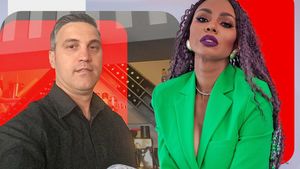 Agresorul lui Laurette a fost condamnat la închisoare, iar mulatra l-a pulverizat. "A ajuns unde merită!" + "Nu sunt vindecată"