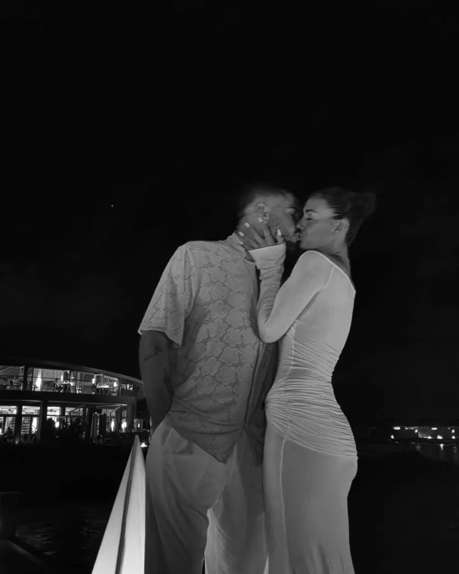 Se lasă cu o cerere în căsătorie în vacanța exotică în care au plecat cei doi?! Rămâne de văzut