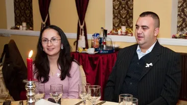 Cine l-a descoperit pe soţul poliţistei din Olt care şi-a înjunghiat soţul! Este cutremurător ce a făcut în ultimele clipe, înainte să se sinucidă!