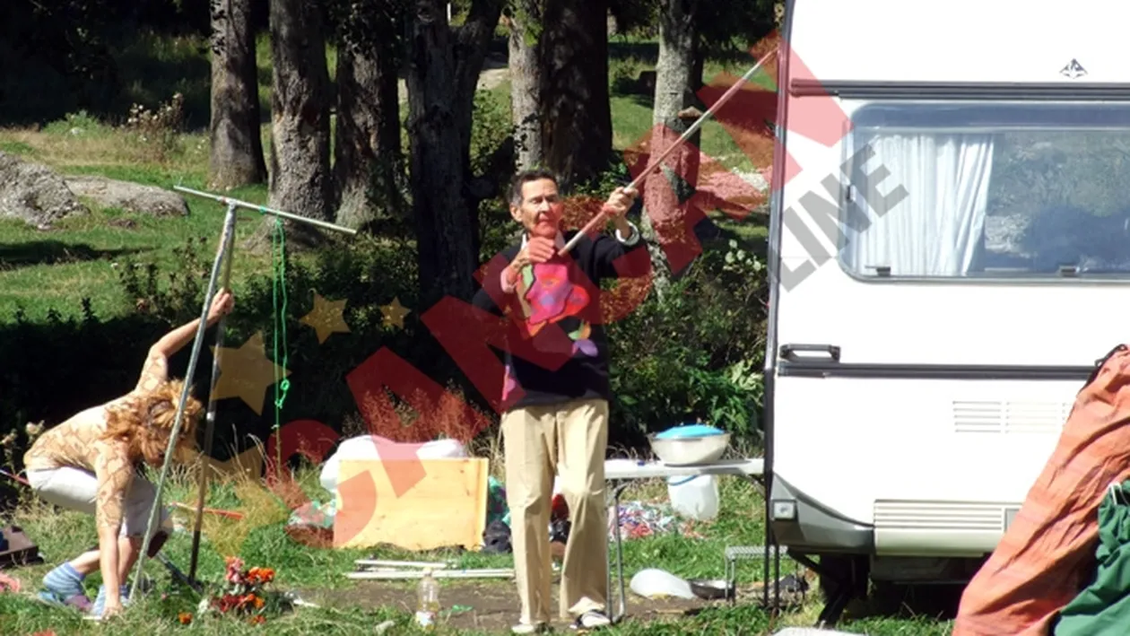 Rulotistii de la Busteni se intorc la Bucuresti