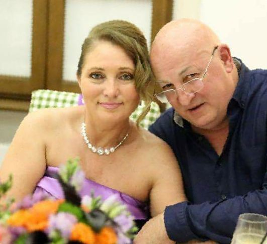 Prima reacţie a soţiei lui Bebe Cotimanis, după ce actorul a fost prins cu amanta!
