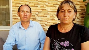 Familia Șărămăt a venit la Caracal! Mesajul fostei asistente maternale a Sorinei: ”Trebuie să ieșim în stradă!”