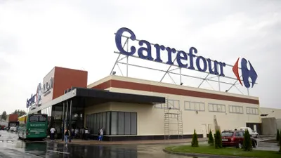 Carrefour își vinde magazinele! Frații Pavăl de la Dedeman vor prelua operațiunile retailerului 