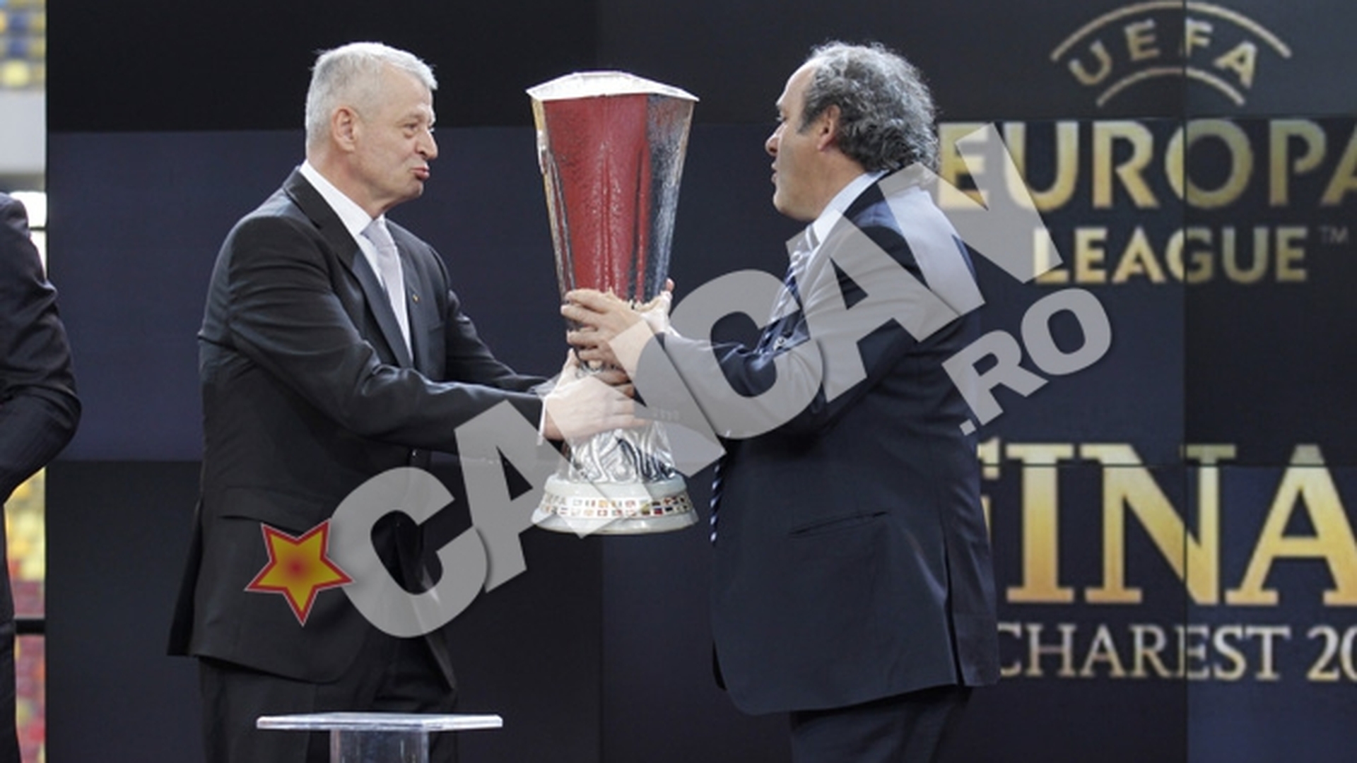 Oprescu: "Am emotii la primirea cupei Europa League ca inainte de a intra in sala de operatii. Platini e multumit de pregatirile pentru finala"
