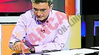 Robert Turcescu e 100% si artist