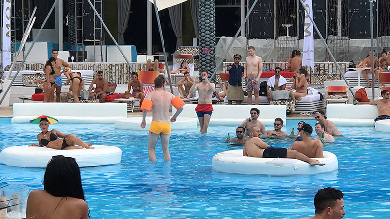 Player Club Bucharest este locul perfect pentru cei care vor să se distreze