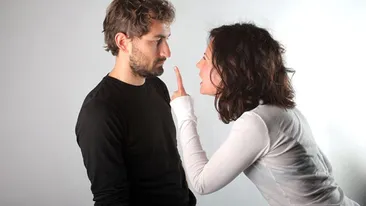 Ce a gasit o olteanca in ghetute, cadou de Mos Nicolae de la iubitul ei! L-am parasit imediat