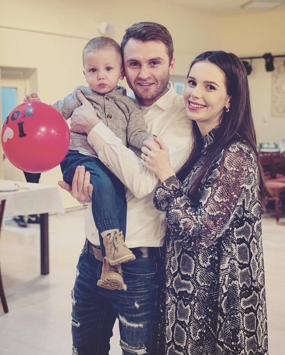 Rareș Ciciovan, Georgiana Lobonț și fiul lor, Eduard-Nicolas. Sursa foto: Facebook