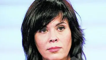 Mariana Moculescu face dezvaluiri socante despre relatia intima cu fostul ei iubit: Cristi e un bisexual pervers si un obsedat sexual!