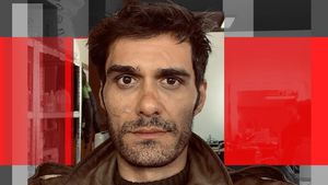 Părăsit definitiv de Viviana Sposub, George Burcea a luat o decizie șocantă! Actorul și-a schimbat numărul de telefon și s-a mutat din țară