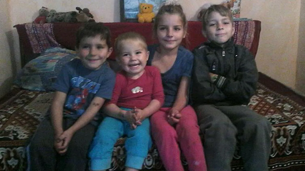 Imaginile care iti vor smulge lacrimi! Drama unei familii cu sapte copii pentru care Craciunul n-a existat vreodata!