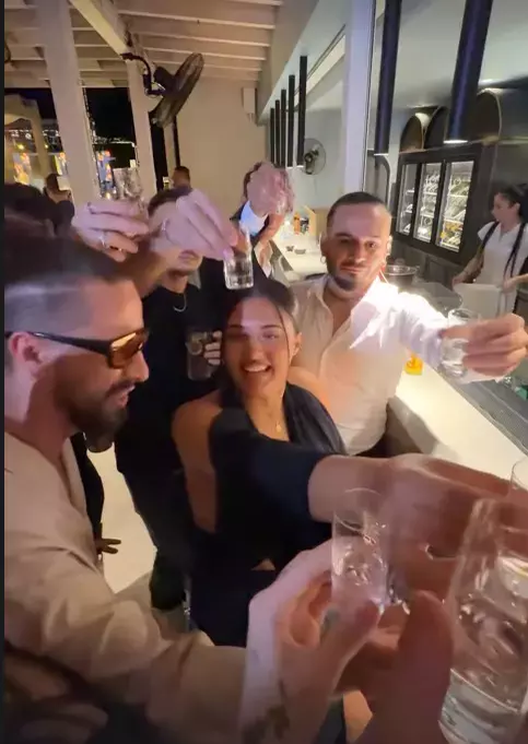 Cum a apărut Antonia la nunta unde a fost naș Smiley? Toate privirile s-au întors către ea