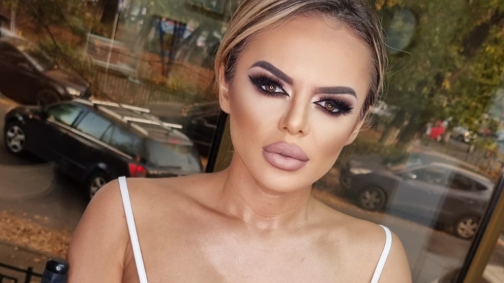 Cum se întreţine Simona Hapciuc după ce a rămas fără jobul din televiziune? "La finalul zilei, toată lumea se gândește la bani"