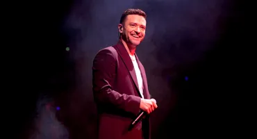 Justin Timberlake vine în România! Ce a apărut în tot orașul Cluj, fanii lui sunt în mega-extaz