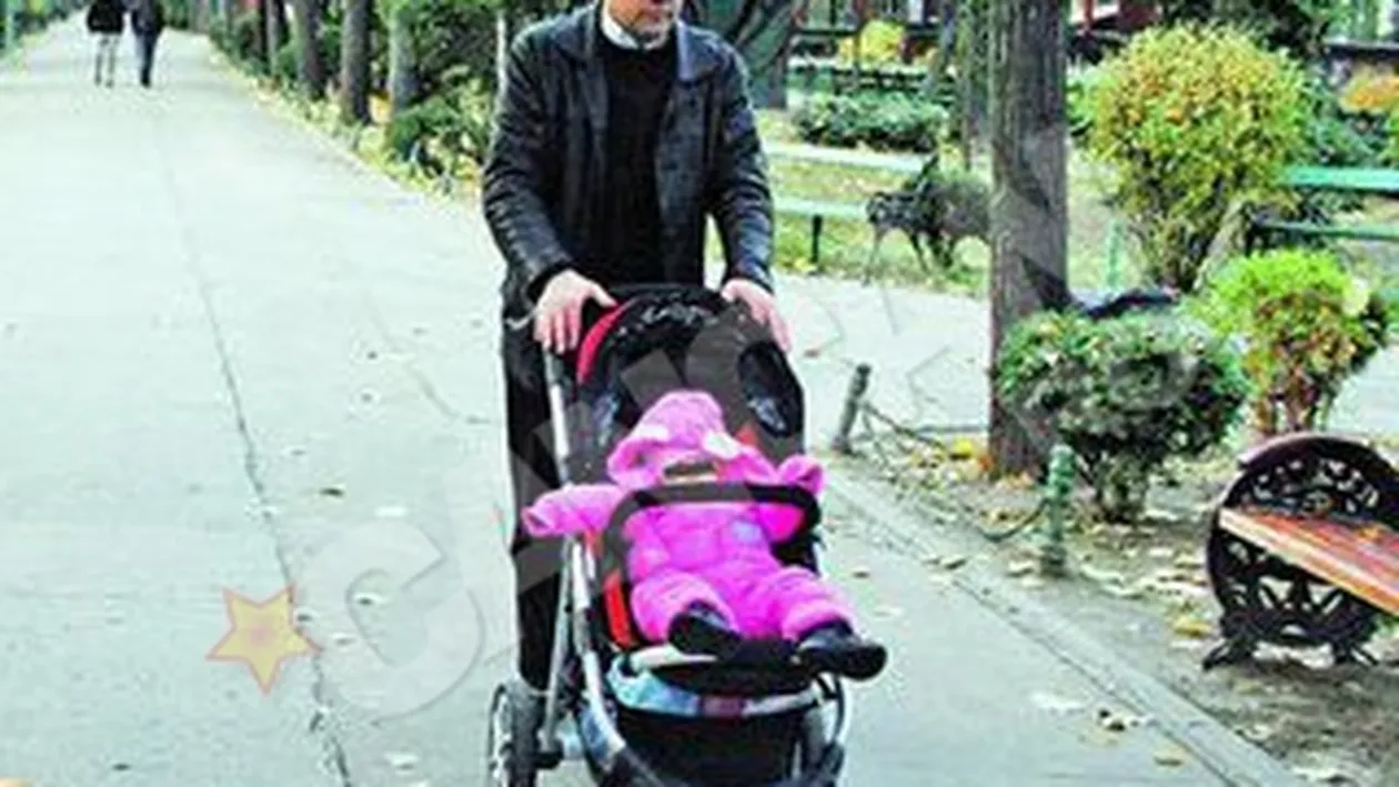 Fostul sot al sopranei Amelia Antoniu, nedezlipit de fiica sa: Fetita este viata mea