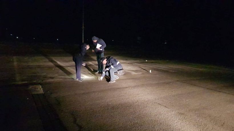 Împușcături într-o parcare din Iași, din cauza unui conflict amoros. Agresorul s-a predat