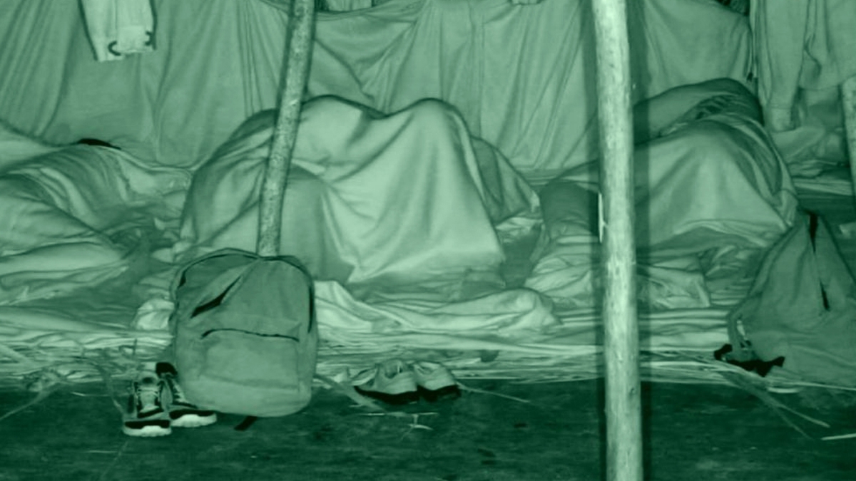 Cum fac dragoste concurenții de la Survivor, de fapt: "Unii au interacționat cu ei înșiși!" Ce se întâmplă când se opresc camerele de filmat