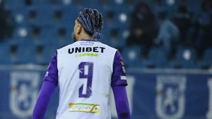 Portretul unei antreprenoare care joacă ofensiv în business, în timp ce soțul ei marchează pe teren